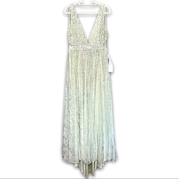 NWT MAC DUGGAL Mint Iridescent Sequin Tulle Sleeveless Open Back Ball Gown 12 - Picture 3 of 9